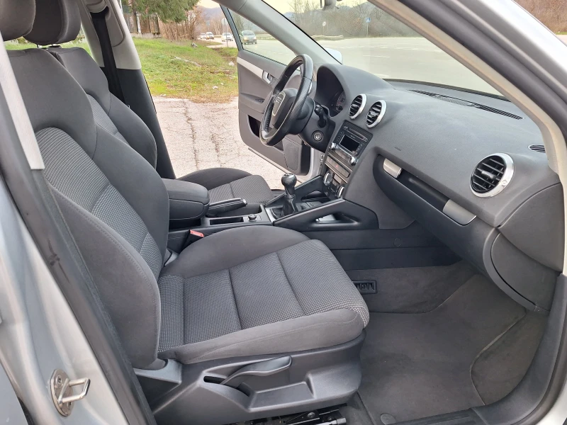 Audi A3 1, 2TFSI* Sportback* AC, снимка 13 - Автомобили и джипове - 52631775
