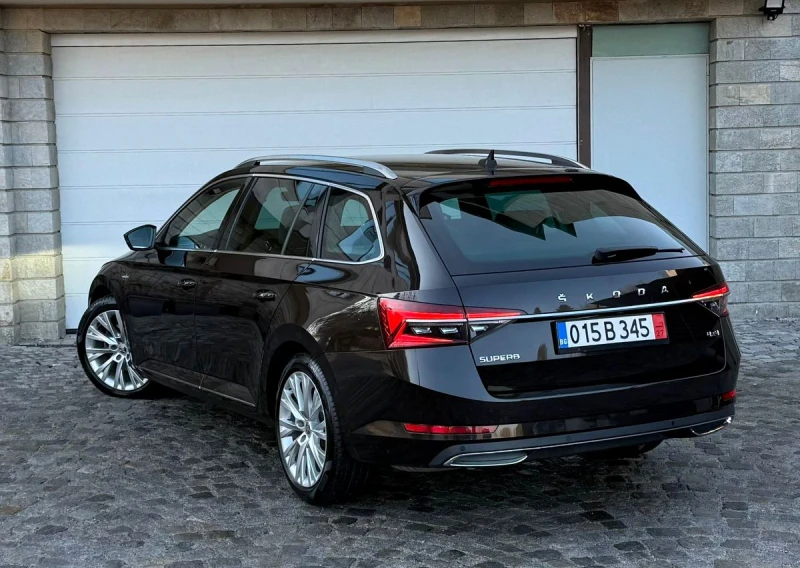 Skoda Superb 4x4 Laurin&Klement, снимка 4 - Автомобили и джипове - 52861392