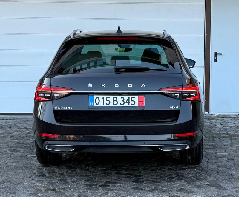 Skoda Superb 4x4 Laurin&Klement, снимка 6 - Автомобили и джипове - 52861392