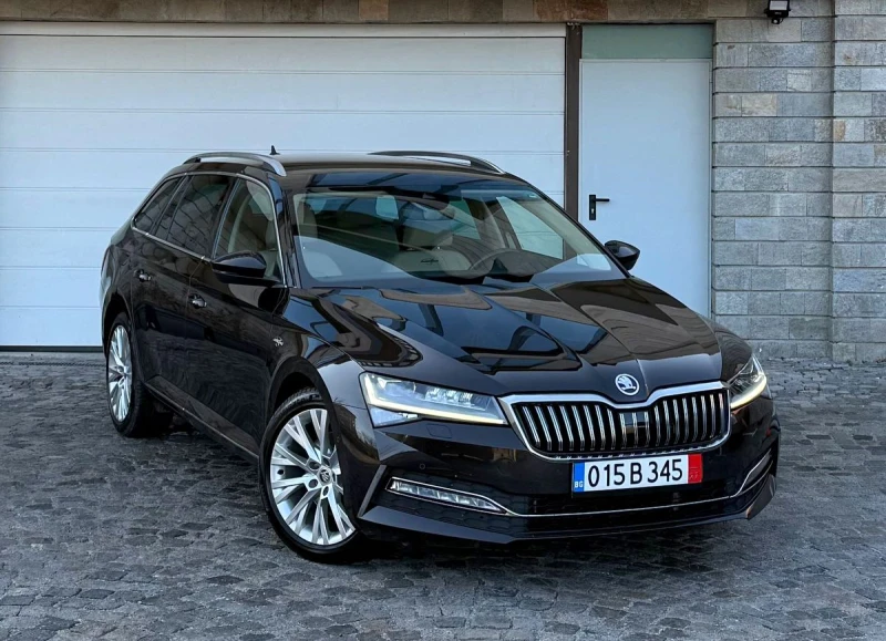 Skoda Superb 4x4 Laurin&Klement, снимка 2 - Автомобили и джипове - 52861392