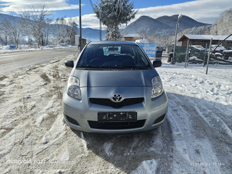 Toyota Yaris 2010г. FASSE 1.0i klimatik, 70k.c.