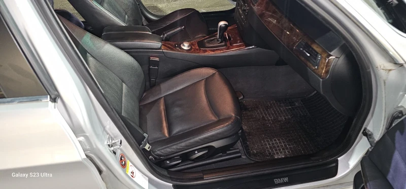 BMW 330 Е90, снимка 11 - Автомобили и джипове - 53277323