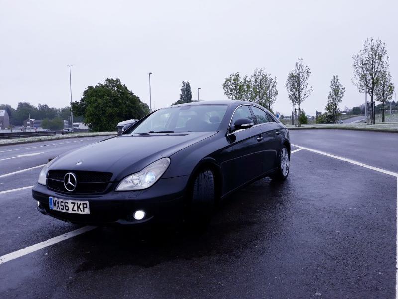 Mercedes-Benz CLS 320 3.2cdi 224к.с 7-G tronic, снимка 2 - Автомобили и джипове - 34185957