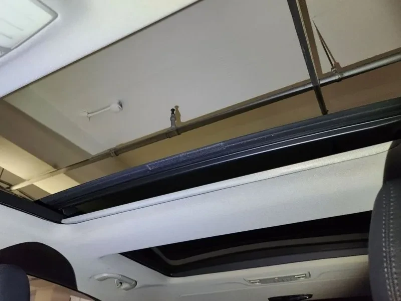 Mercedes-Benz E 350  - изображение 8