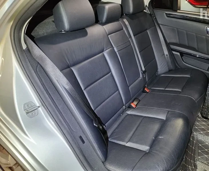 Mercedes-Benz E 350  - изображение 9