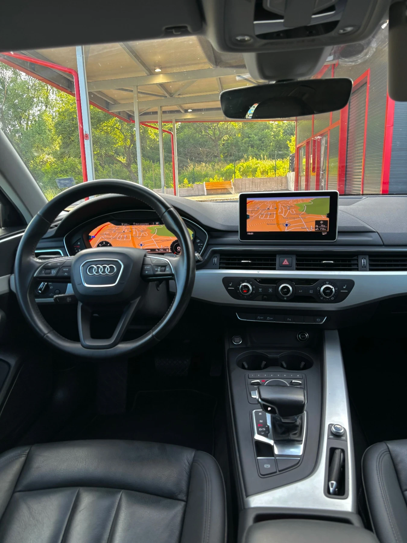 Audi A4 2.0TDI Avant Digital Cockpit - изображение 9