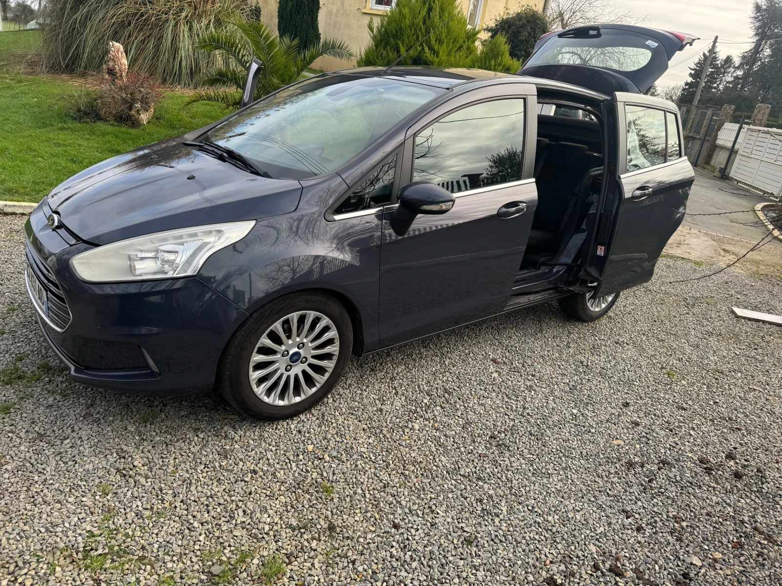 Ford B-Max  - изображение 6