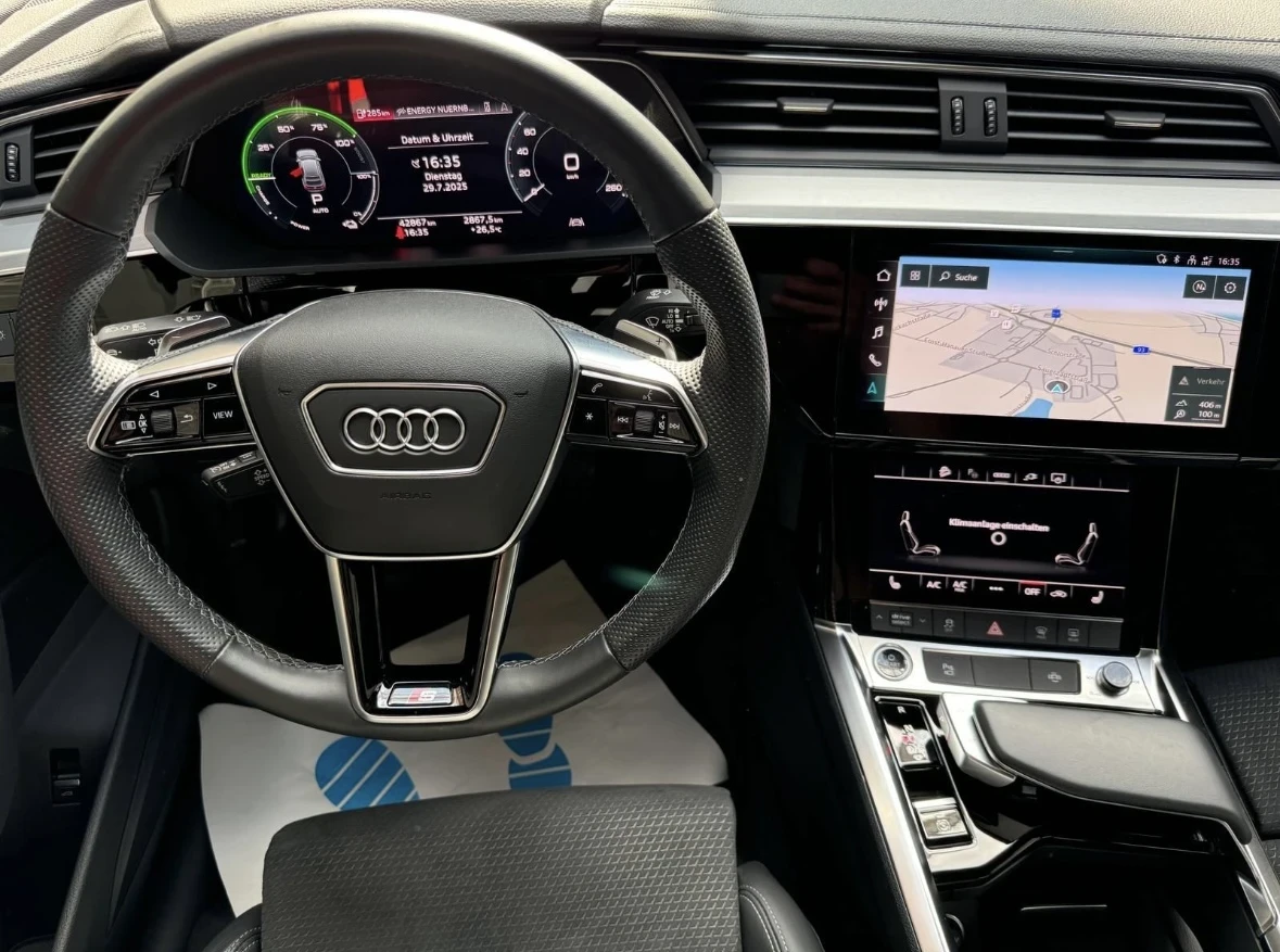 Audi E-Tron Sportback* 95kw* S-Line* Germany - изображение 6