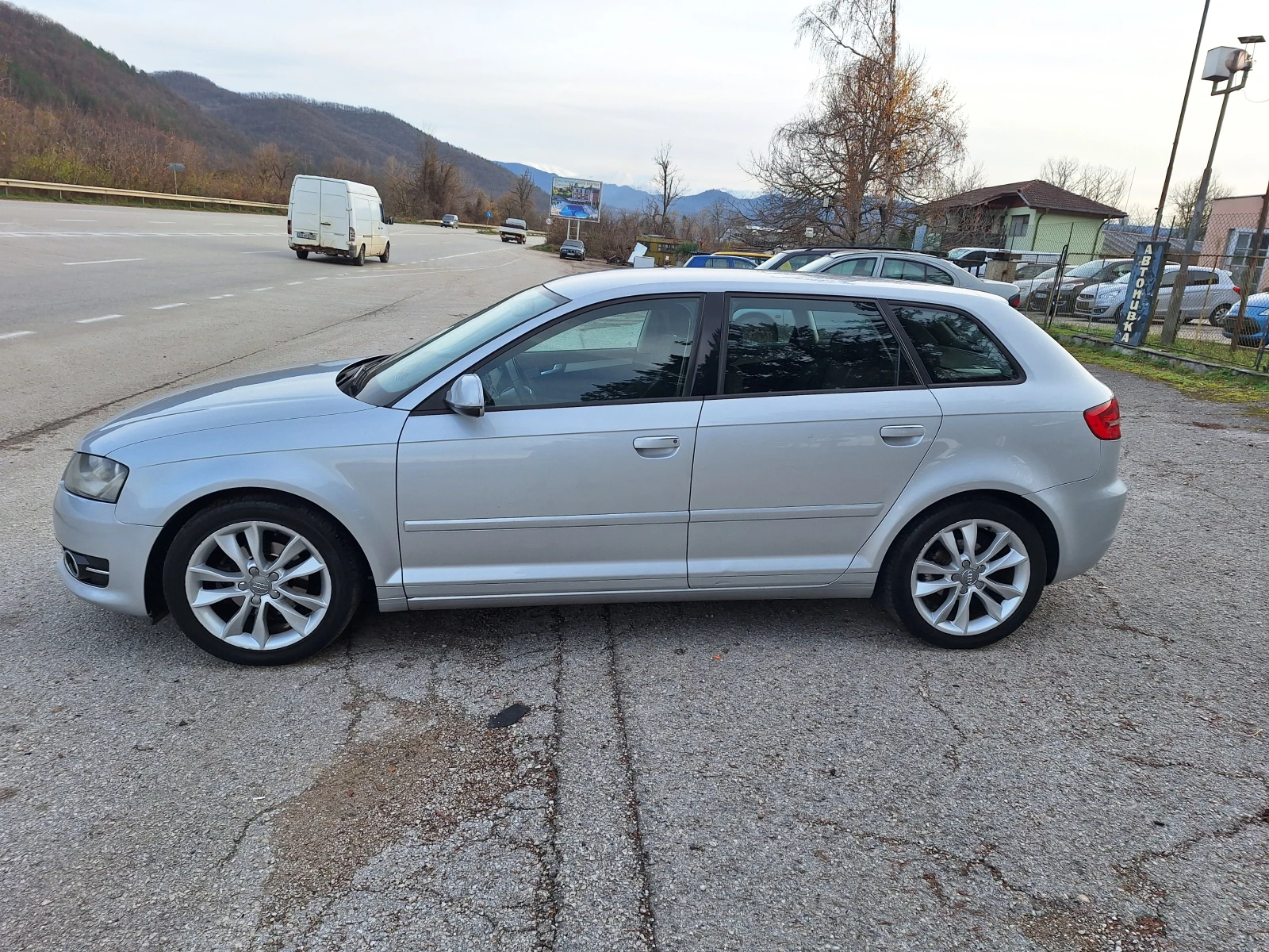 Audi A3 1, 2TFSI* Sportback* AC - изображение 2