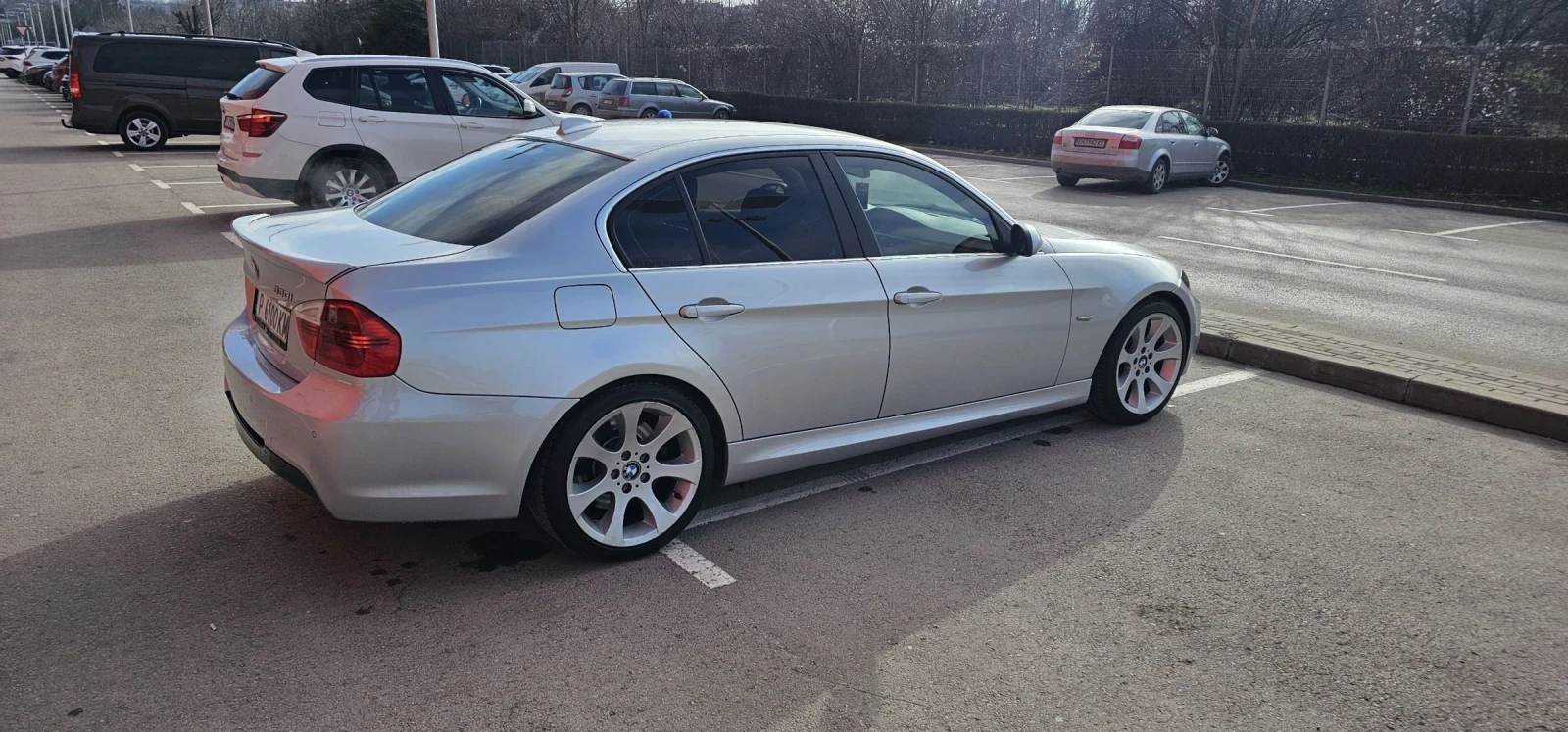 BMW 330 Е90, снимка 11 - Автомобили и джипове - 53775220