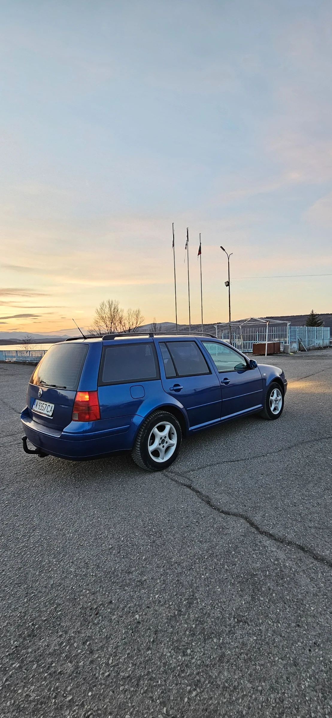 VW Golf Golf 4 TDI, снимка 3 - Автомобили и джипове - 53772258