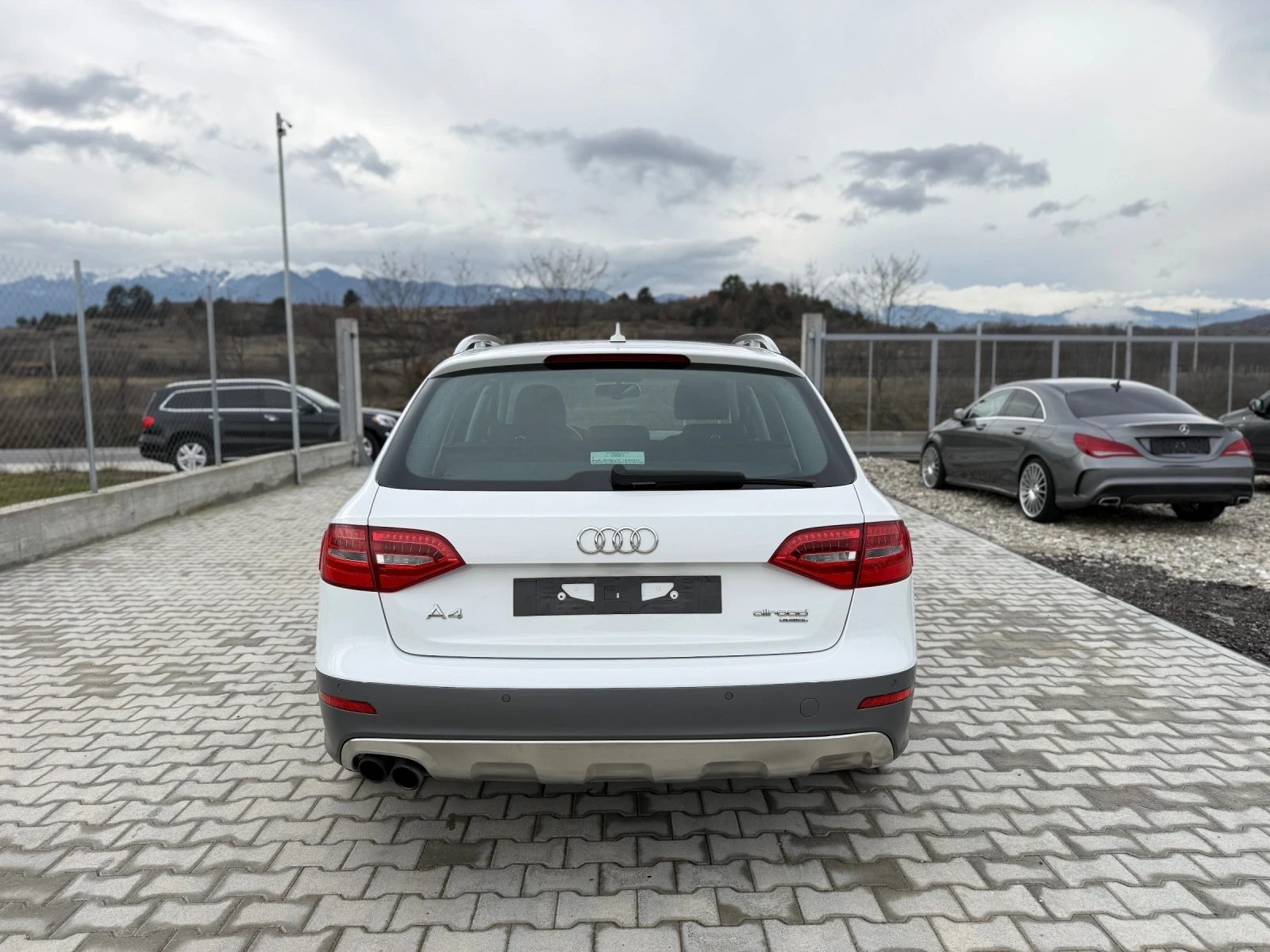 Audi A4 Allroad 2.0TDI QUATTRO BANG&OLUFSEN, снимка 5 - Автомобили и джипове - 53831423