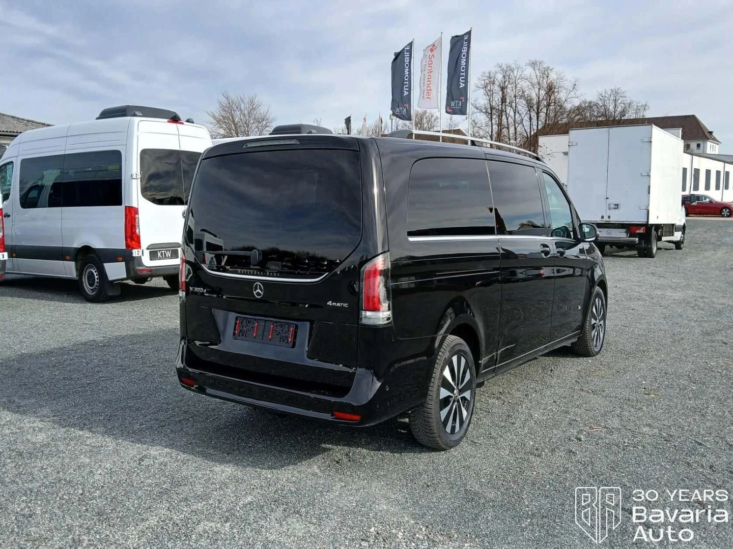 Mercedes-Benz V 300 d Extralang 4Matic Automatik Avantgarde, снимка 4 - Автомобили и джипове - 53918560