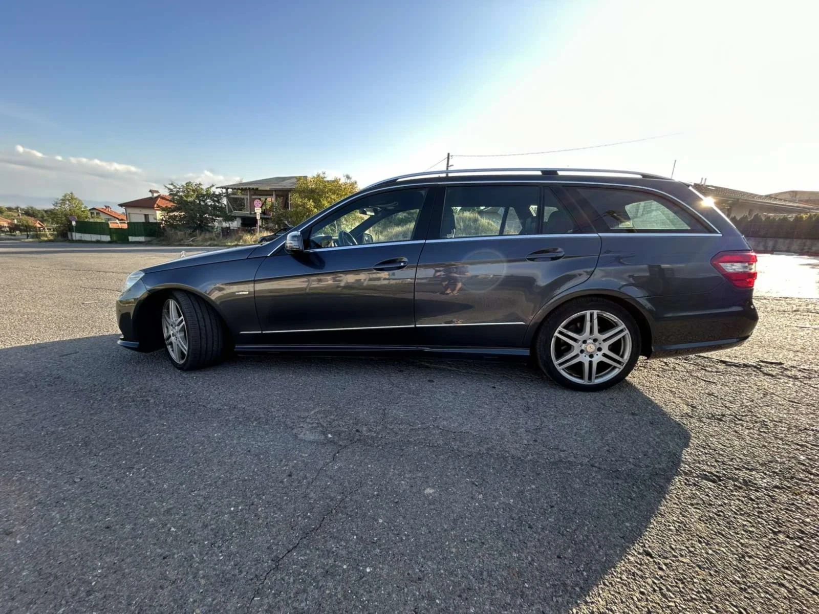 Mercedes-Benz E 350, снимка 4 - Автомобили и джипове - 54032716