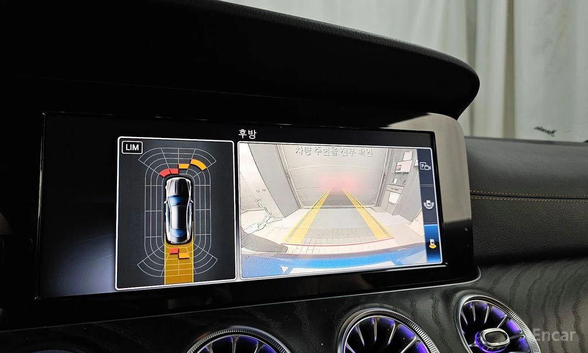 Mercedes-Benz E 220 d* COUPE* AMG* HEAD-UP* ПОДГРЕВ* КАМЕРА* AMBIENT, снимка 14 - Автомобили и джипове - 54215113