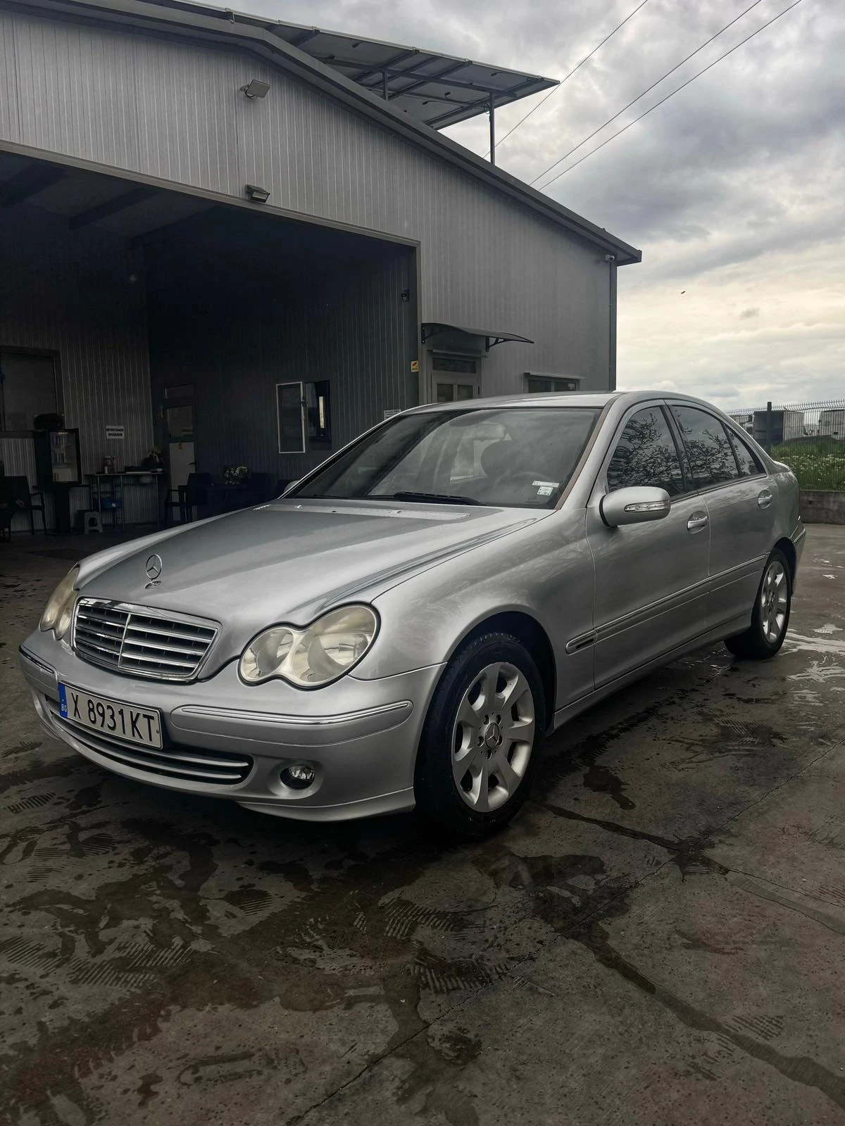 Mercedes-Benz C 220, снимка 5 - Автомобили и джипове - 54421285