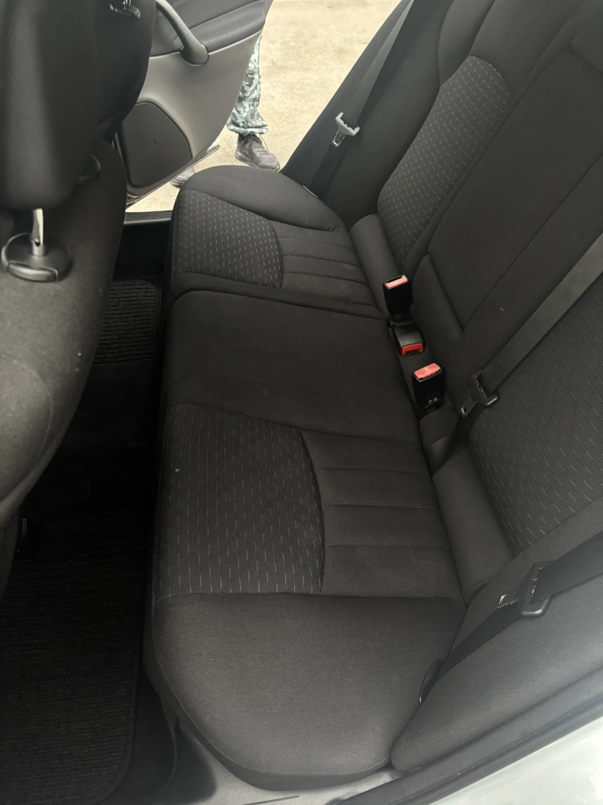 Mercedes-Benz C 220, снимка 12 - Автомобили и джипове - 54421285