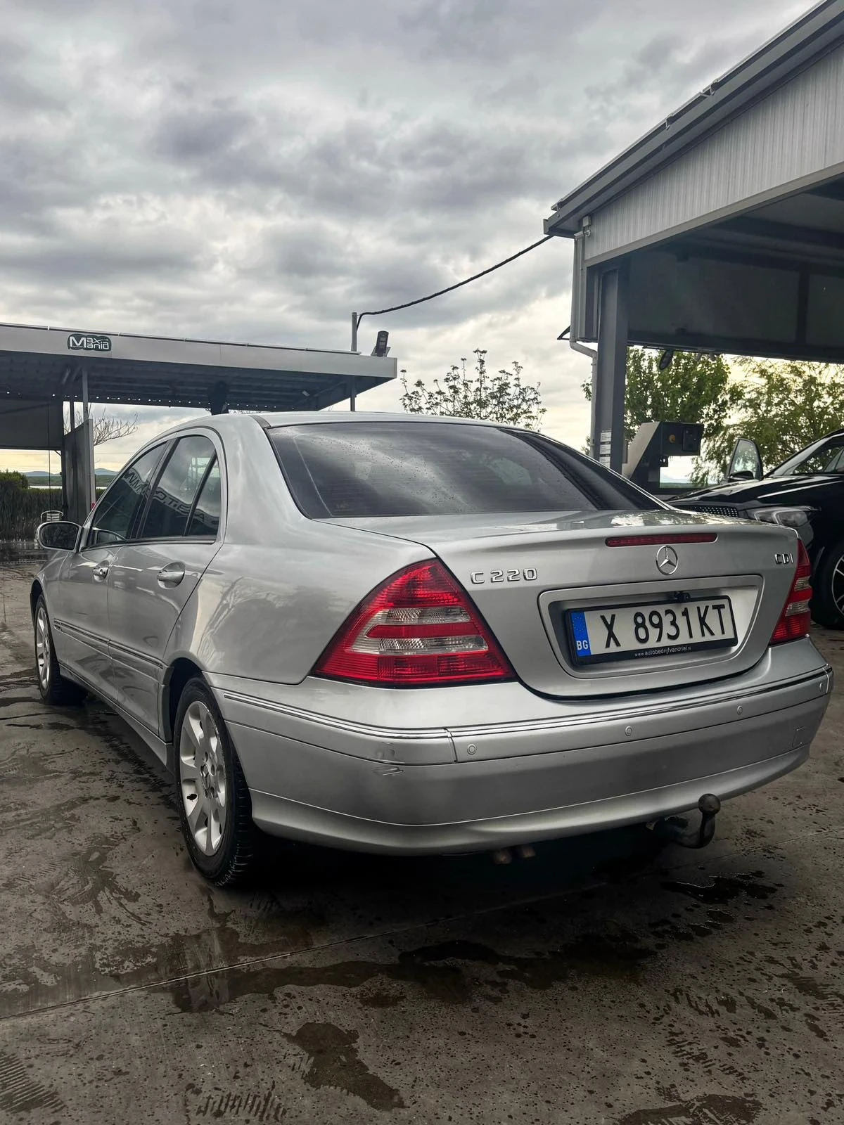 Mercedes-Benz C 220, снимка 7 - Автомобили и джипове - 54421285