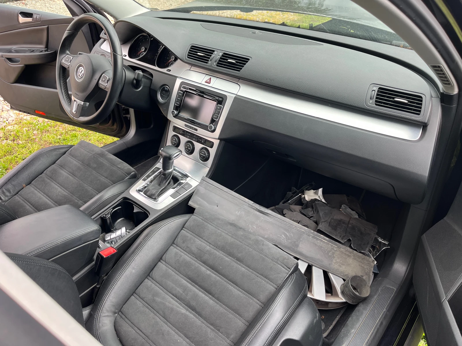 VW Passat 2.0TSI CAW автоматик, снимка 9 - Автомобили и джипове - 54771706