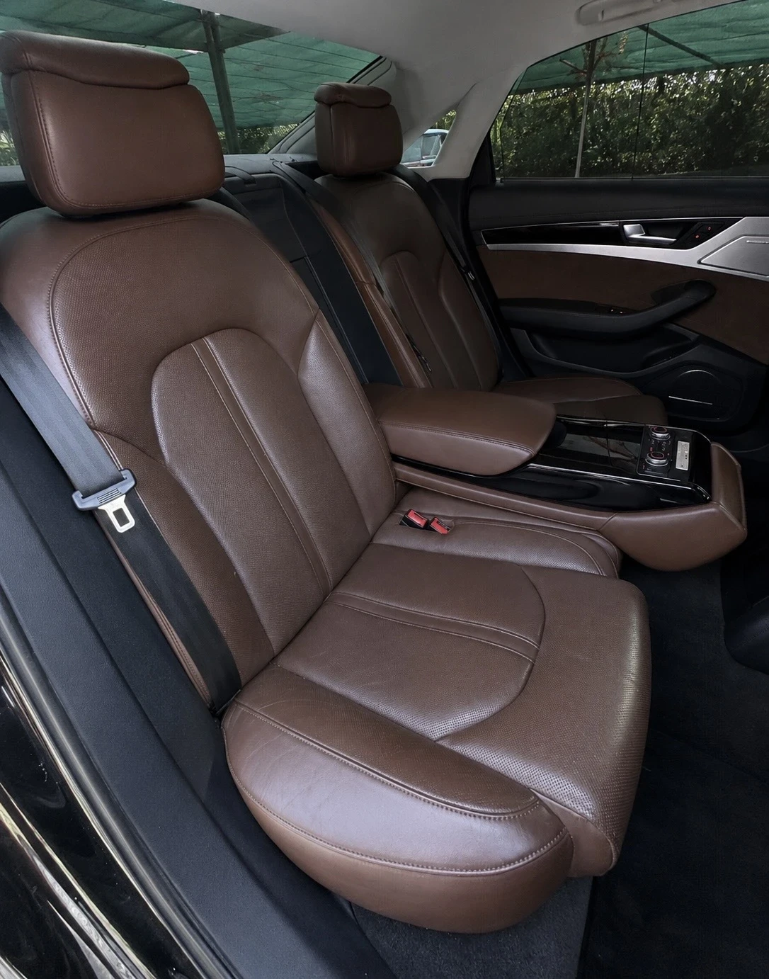 Audi A8 4.2TDI| QUATTRO| EXCLUSIVE| FULL MAX| ЛИЗИНГ, снимка 9 - Автомобили и джипове - 54905725