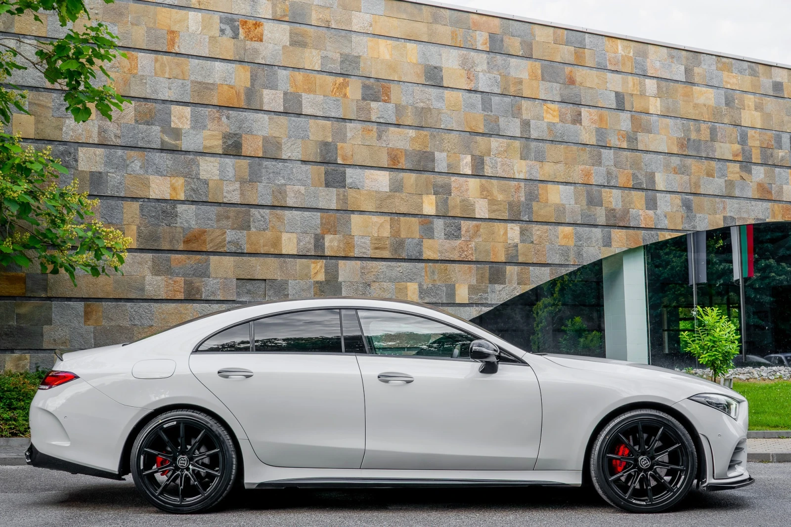 Mercedes-Benz CLS 350 d* 4MATIC* BRABUS LIMITED* MEMORY* 3xTV* FULL, снимка 6 - Автомобили и джипове - 54934408