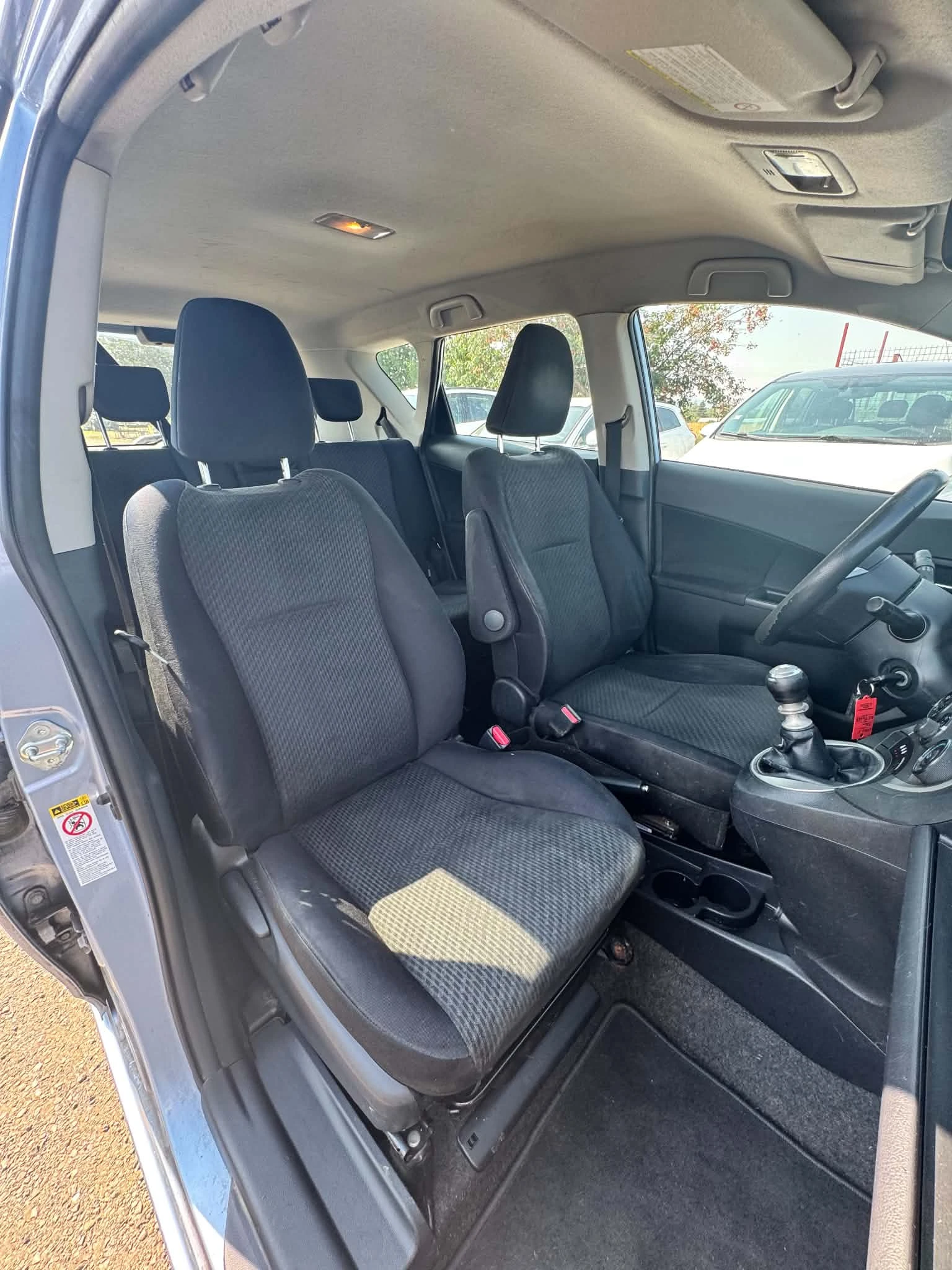 Toyota Verso S 1.4 D4D 90 к.с, снимка 9 - Автомобили и джипове - 55125732