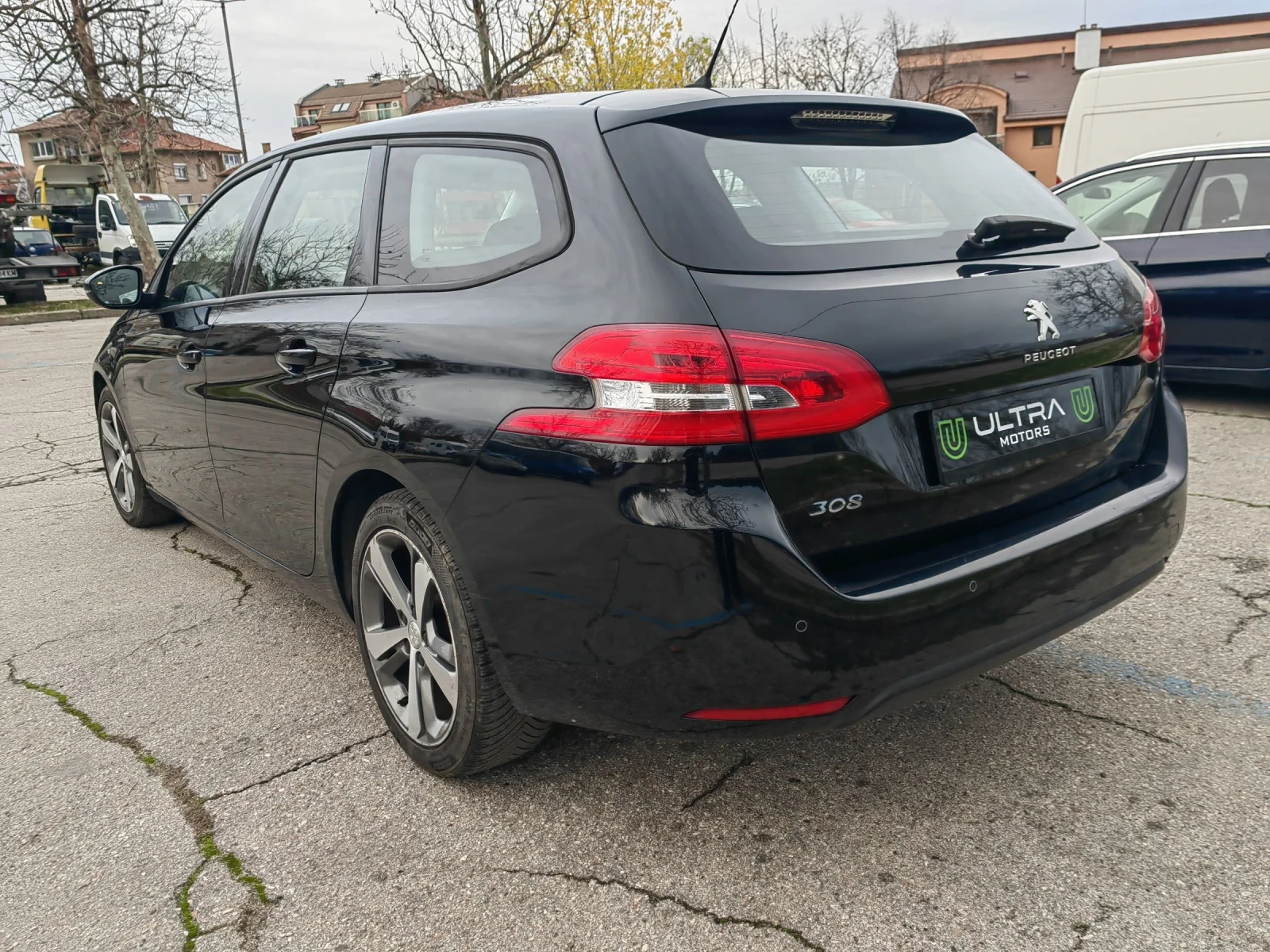 Peugeot 308 1.6Blue Hdi , 100 кс , фейслифт, снимка 4 - Автомобили и джипове - 55345341