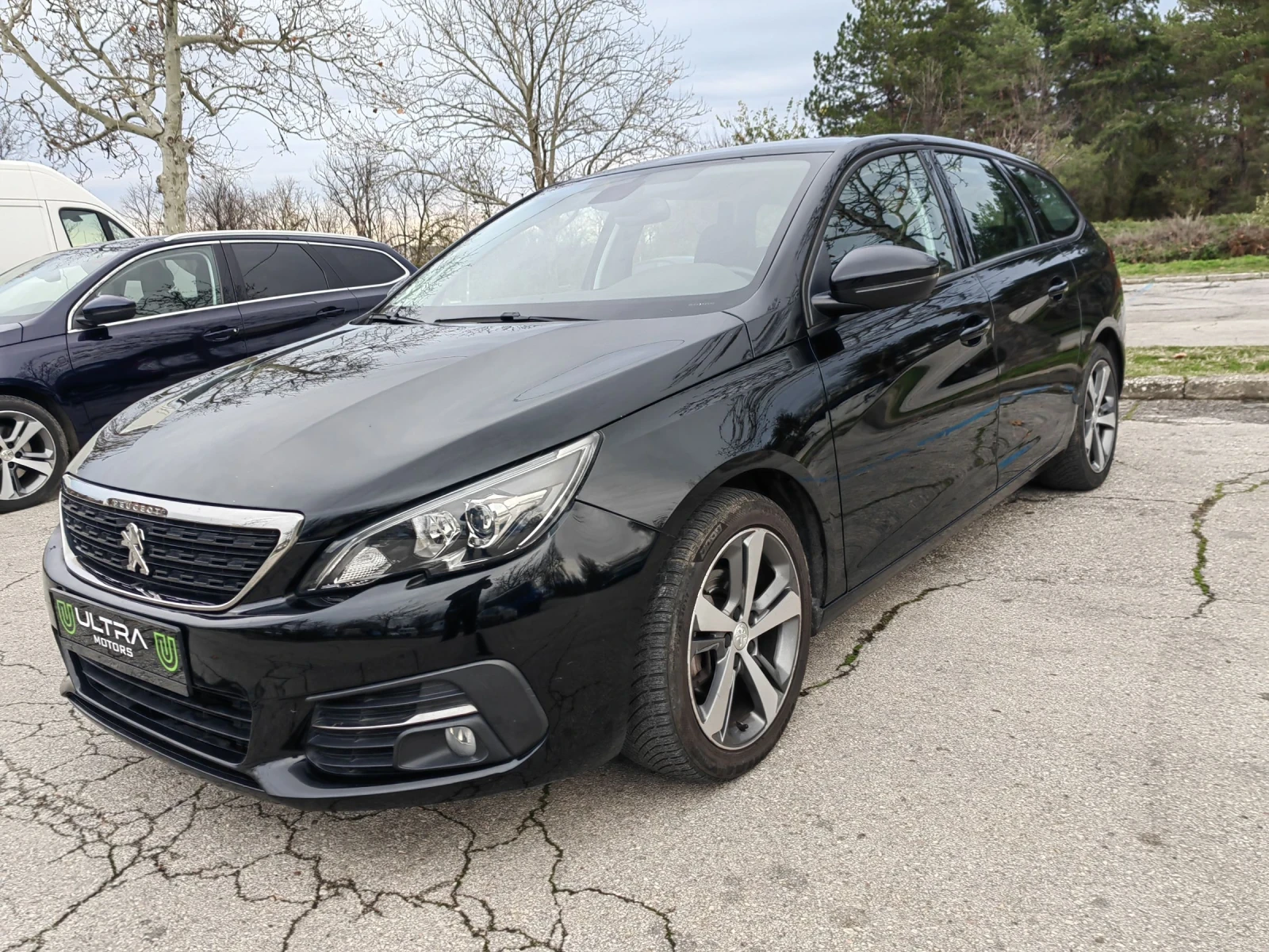 Peugeot 308 1.6Blue Hdi , 100 кс , фейслифт, снимка 3 - Автомобили и джипове - 55345341