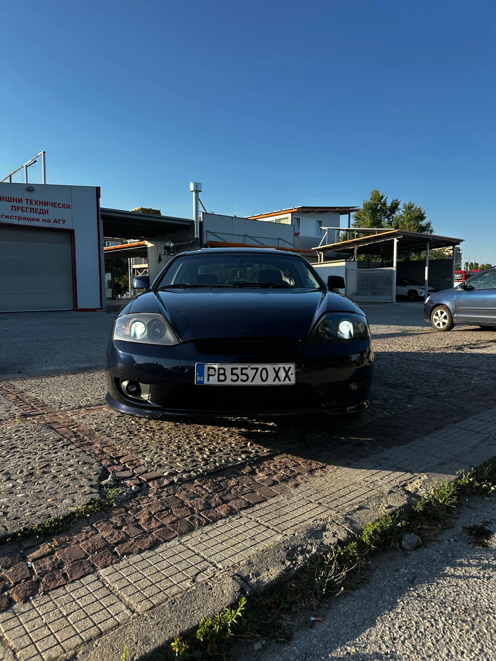 Hyundai Coupe