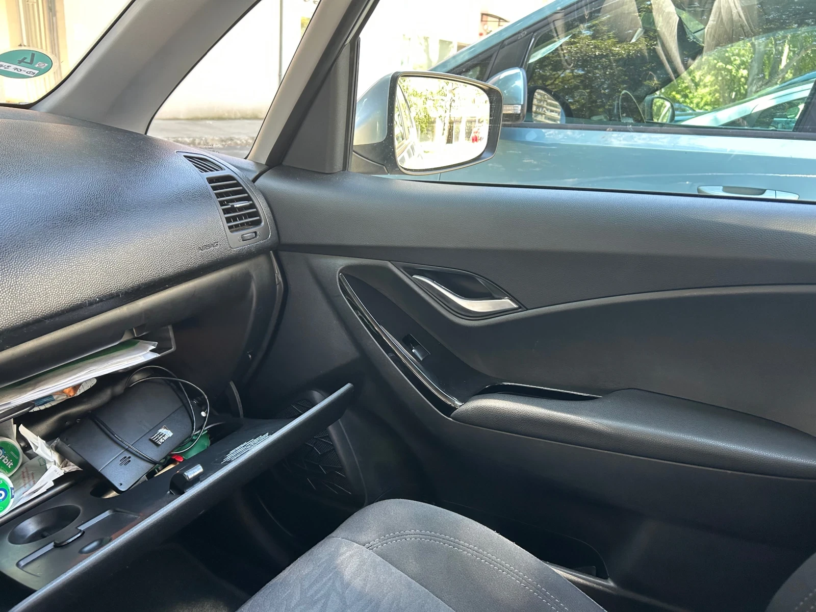 Hyundai Ix20, снимка 16 - Автомобили и джипове - 55953640