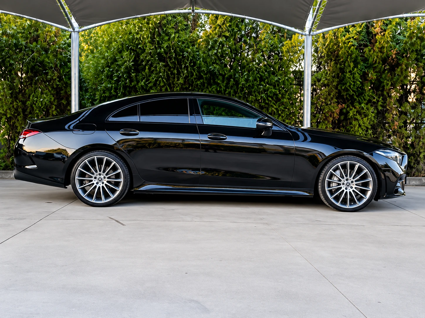 Mercedes-Benz CLS 350 d AMG Line| MULTIBEAM LED| DISTRONIC| 360 | HEAD-U, снимка 7 - Автомобили и джипове - 56080407