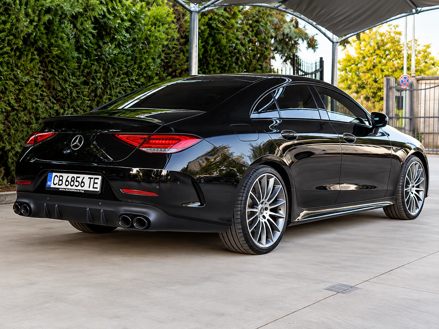 Mercedes-Benz CLS 350 d AMG Line| MULTIBEAM LED| DISTRONIC| 360 | HEAD-U, снимка 4 - Автомобили и джипове - 56080407