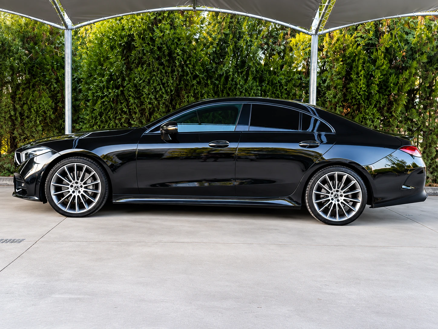Mercedes-Benz CLS 350 d AMG Line| MULTIBEAM LED| DISTRONIC| 360 | HEAD-U, снимка 8 - Автомобили и джипове - 56080407