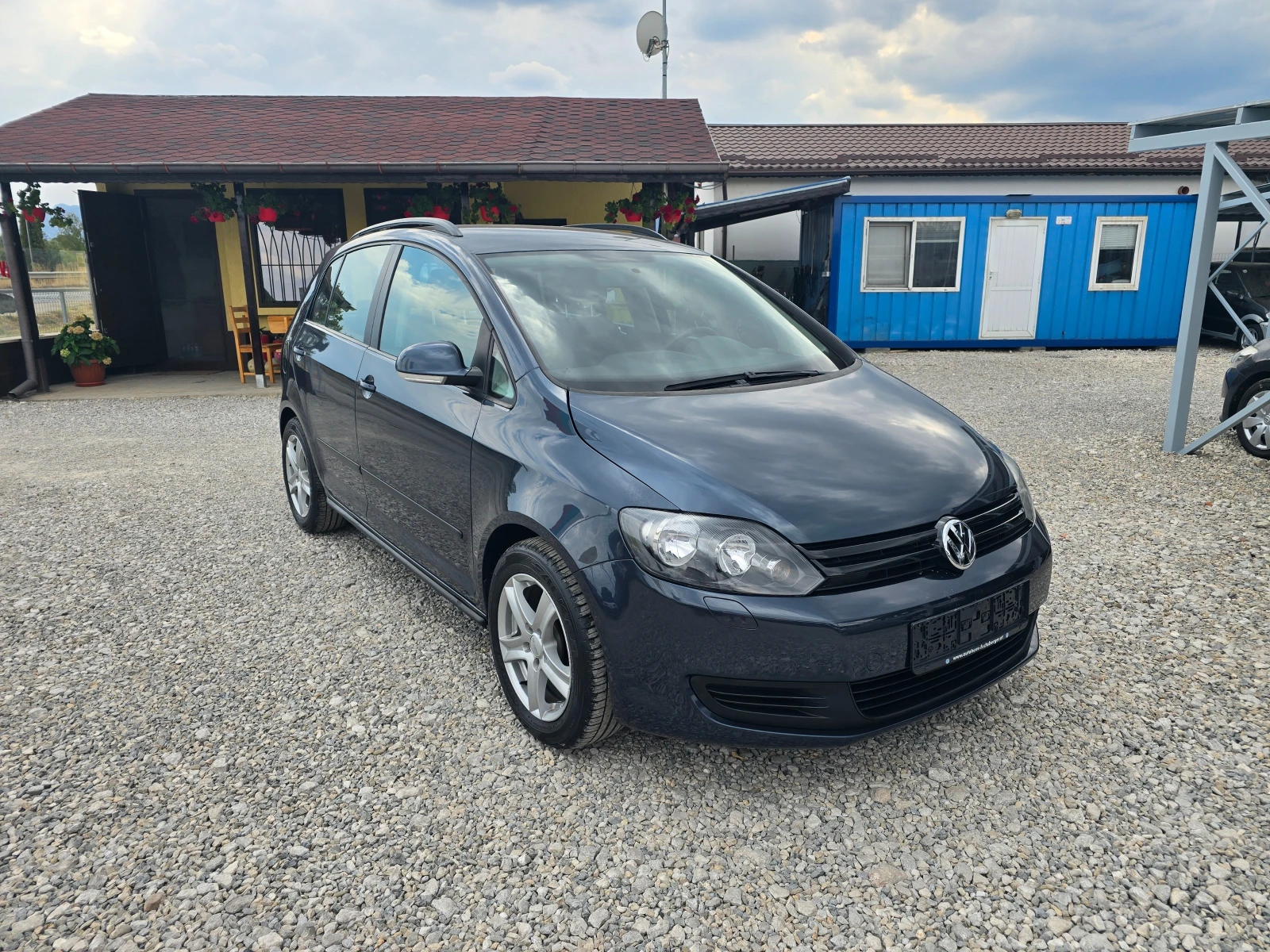 VW Golf Plus 1.6TDI  90кс ! ! РЕАЛНИ КИЛОМЕТРИ, снимка 7 - Автомобили и джипове - 56220610