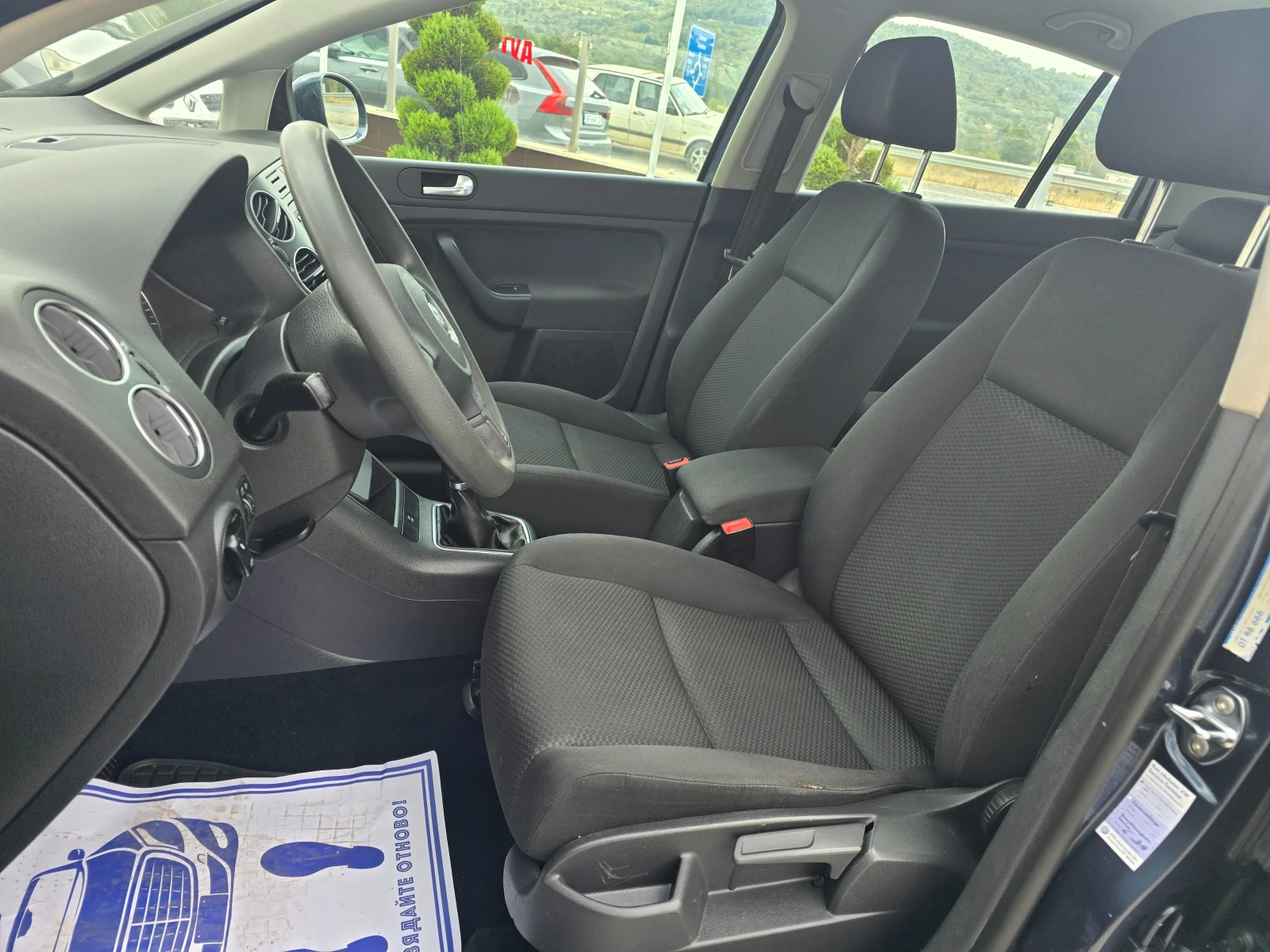 VW Golf Plus 1.6TDI  90кс ! ! РЕАЛНИ КИЛОМЕТРИ, снимка 10 - Автомобили и джипове - 56220610