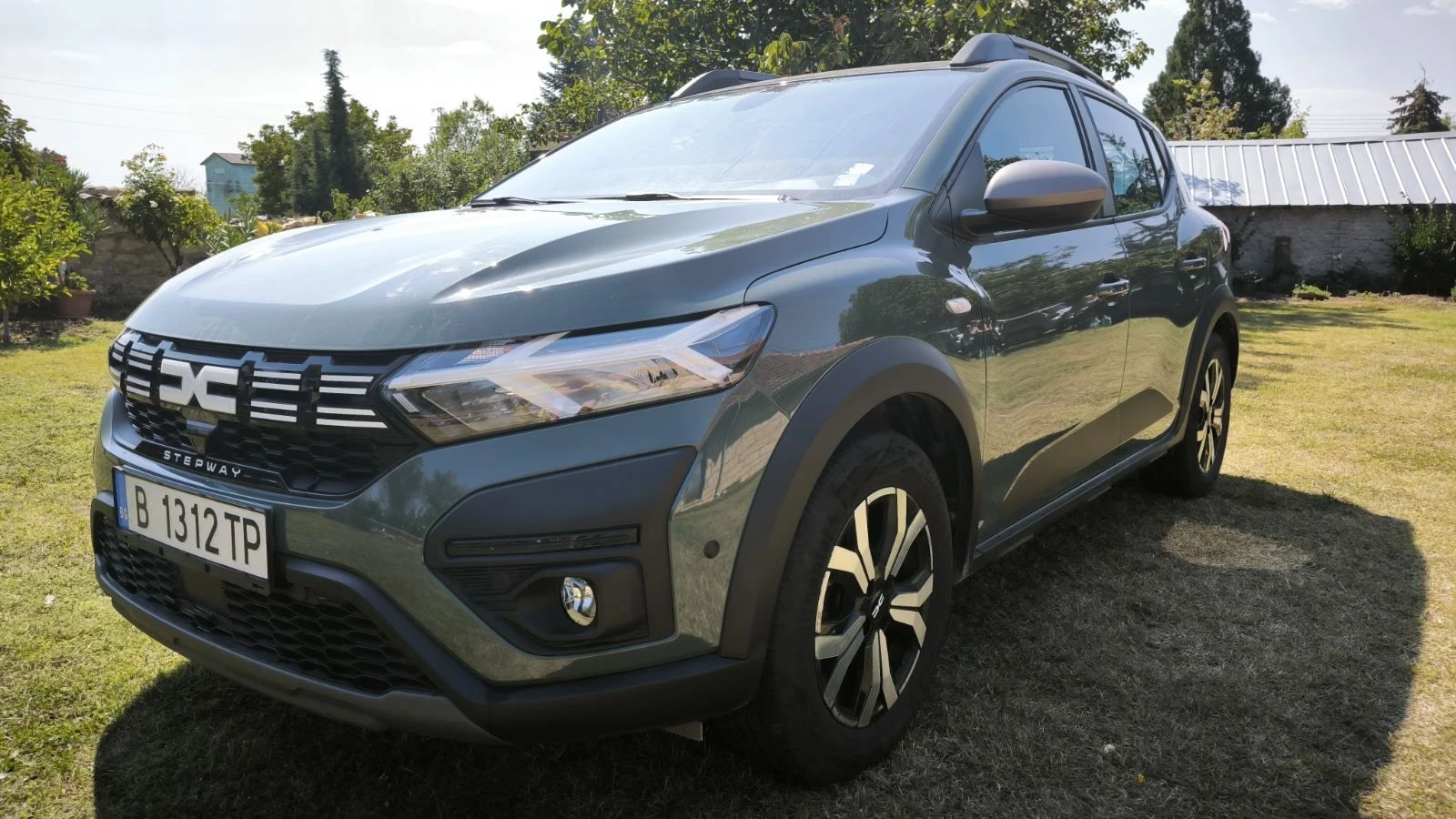 Dacia Sandero STEPWAY, снимка 2 - Автомобили и джипове - 56511996