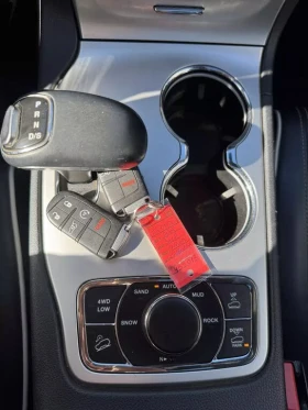 Jeep Grand cherokee OVERLAND 4X4* 8ZF* DISTRONIC* *  | Mobile.bg    14