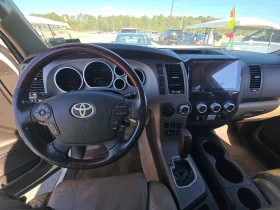 Toyota Sequoia - 11067 € / 21645.17 лв. - 96633988 11