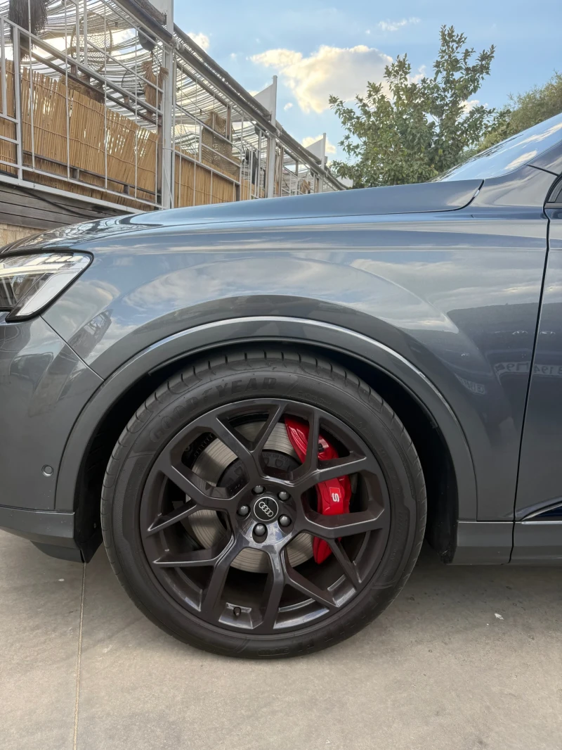Audi SQ7 Facelift, снимка 9 - Автомобили и джипове - 51774043