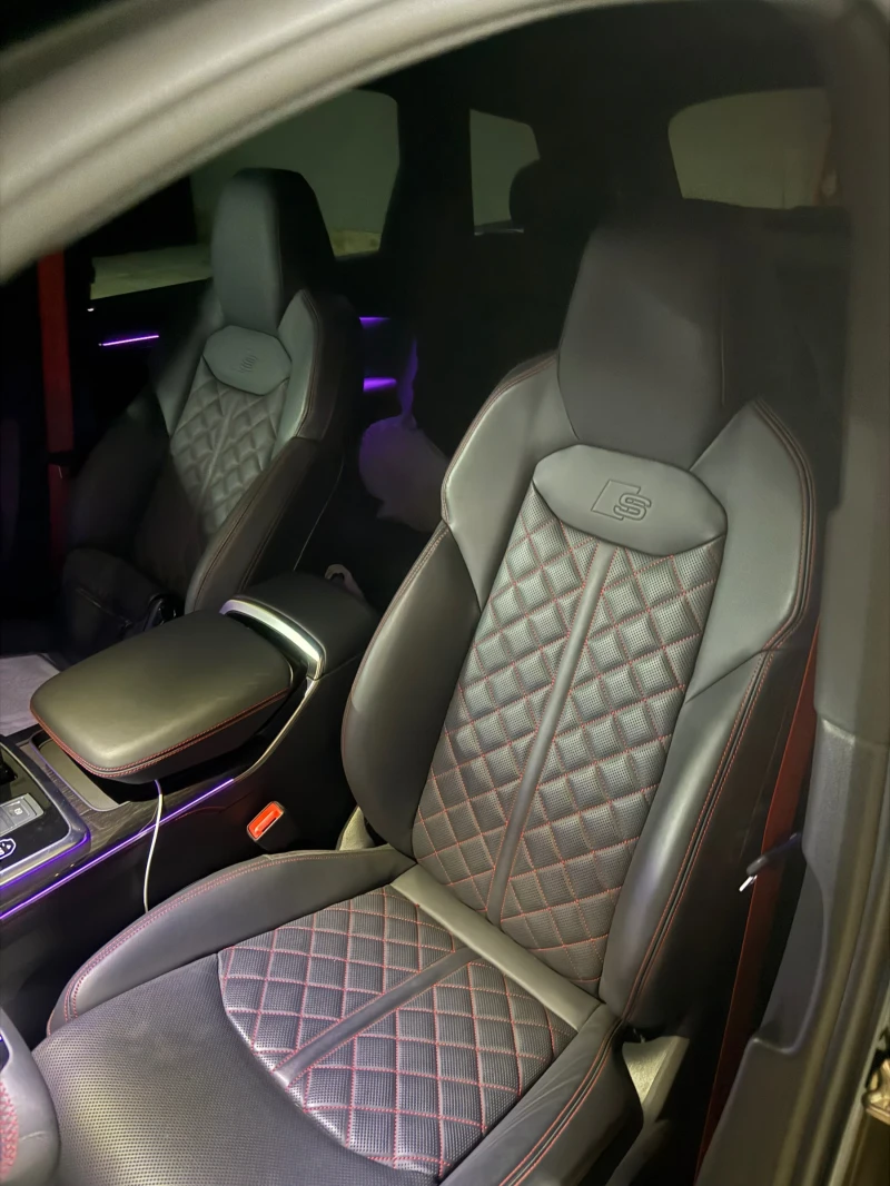 Audi SQ7 Facelift, снимка 16 - Автомобили и джипове - 51774043