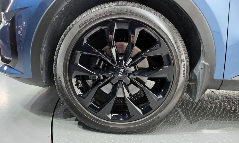 Kia Sorento Diesel 2.2 2WD * НАЙ-ДОБРА ЦЕНА В БЪЛГАРИЯ* , снимка 5 - Автомобили и джипове - 51966105