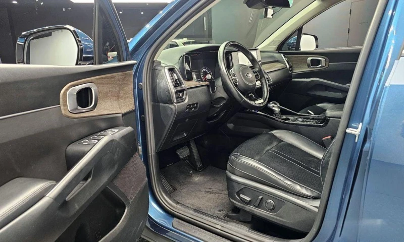 Kia Sorento Diesel 2.2 2WD * НАЙ-ДОБРА ЦЕНА В БЪЛГАРИЯ* , снимка 10 - Автомобили и джипове - 51966105