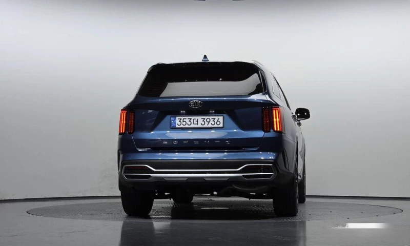 Kia Sorento Diesel 2.2 2WD * НАЙ-ДОБРА ЦЕНА В БЪЛГАРИЯ* , снимка 4 - Автомобили и джипове - 51966105