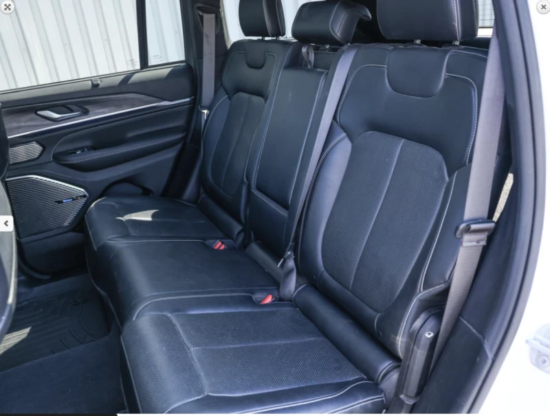 Jeep Grand cherokee OVERLAND* V8* HEATED&COOLED* PANSUNROOF, снимка 15 - Автомобили и джипове - 53442275