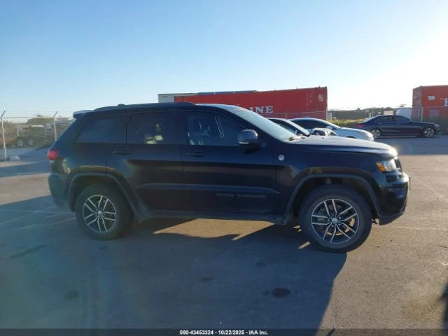 Jeep Grand cherokee Trailhawk 4x4* Въздух* Keyless* Подгреви* Обдух*  - изображение 4