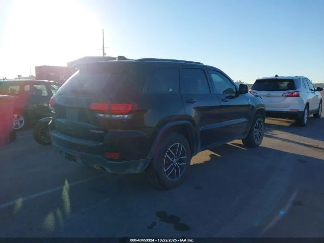 Jeep Grand cherokee Trailhawk 4x4* Въздух* Keyless* Подгреви* Обдух*  - изображение 8