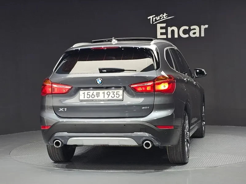 BMW X1 xDrive 20I Xline, снимка 4 - Автомобили и джипове - 56016702