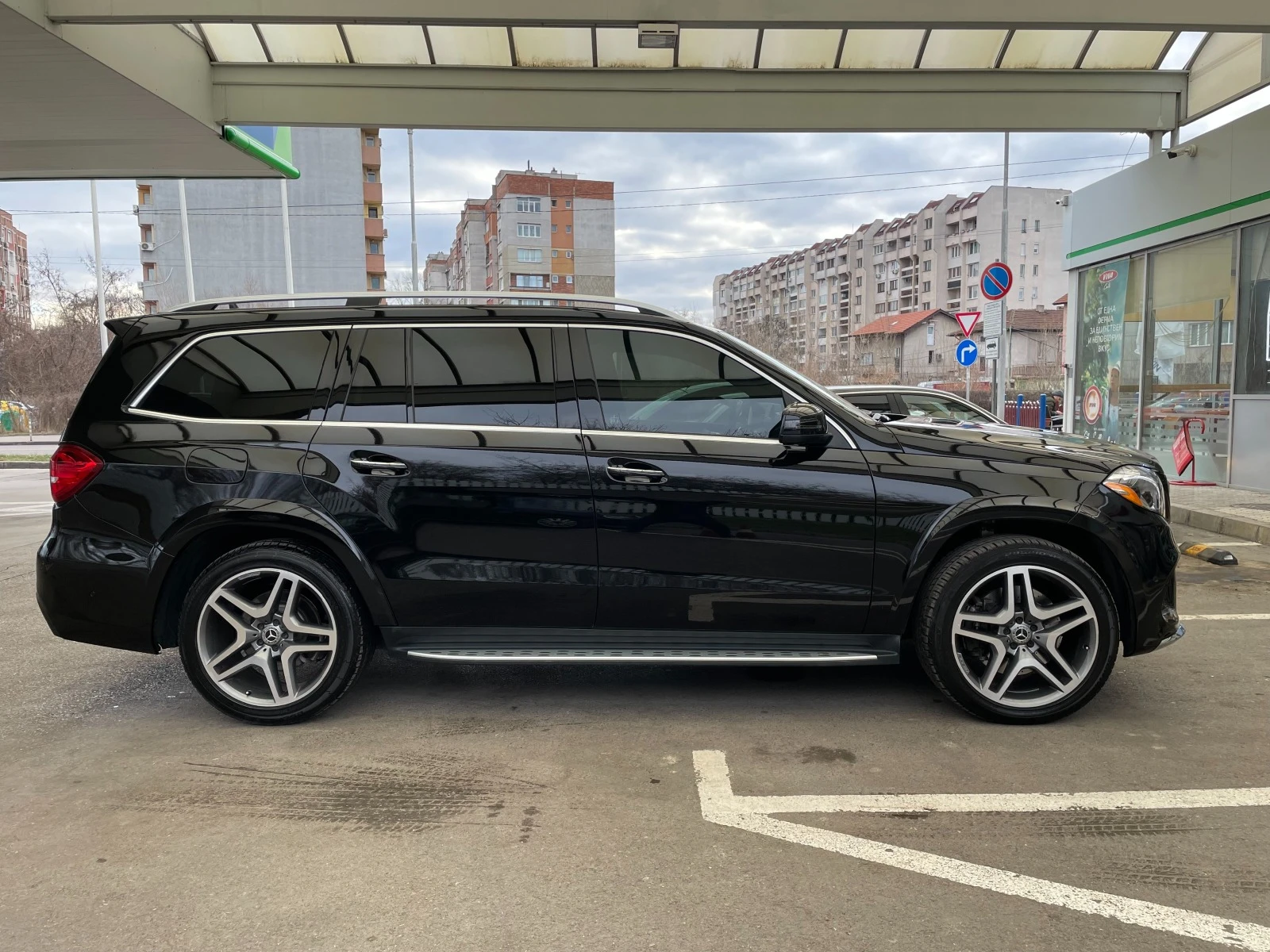 Mercedes-Benz GLS 450  AMG FULL ЛИЗИНГ БАРТЕР - изображение 4