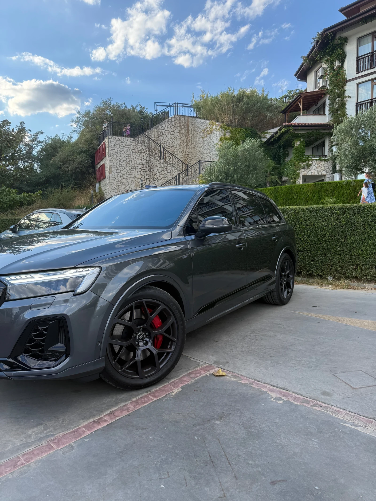 Audi SQ7 Facelift - изображение 4