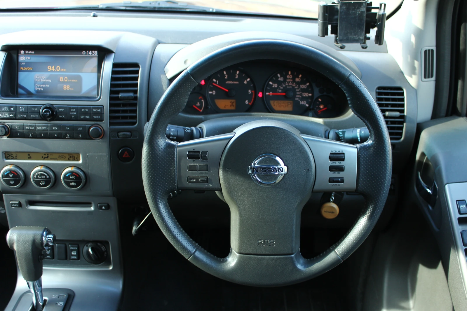 Nissan Navara | Mobile.bg   12